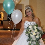 Honiley Court: Brmb Naked Wedding event, bride Kelly holding balloons by Huff, Puff and Away! Honiley Court: Brmb Naked Wedding event, bride Kelly holding balloons by Huff, Puff and Away!