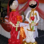 A balloon Bride and Groom made for a wedding at the Conference Suite, West Bromwich. Character Greeters by Huff, Puff and Away!